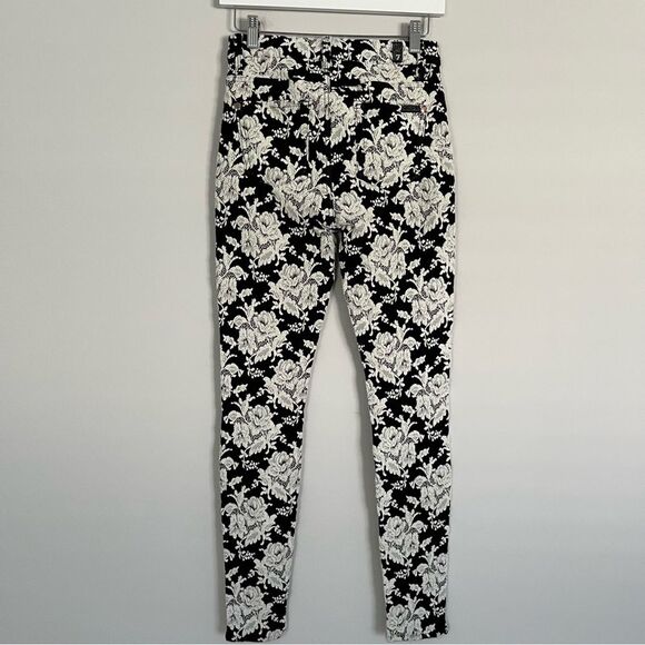 7 For All Mankind Black and White Embroidered Floral Skinny Pants, Size 26 - Picture 6 of 12